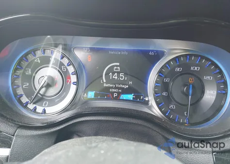 2018 Chrysler 300 300S Awd z USA, uszkodzony, nr VIN 2C3CCAGG9JH278457